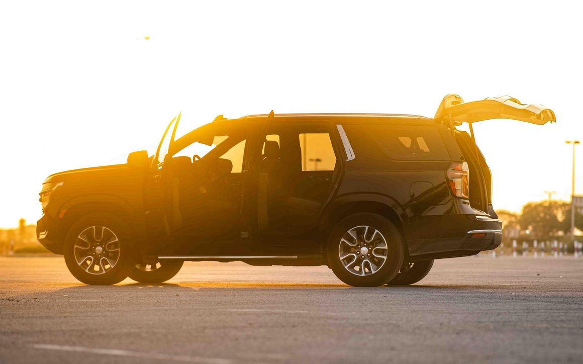 CHEVROLET TAHOE - image 7