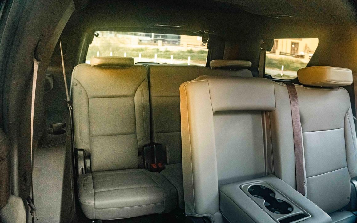 CHEVROLET TAHOE - image 19