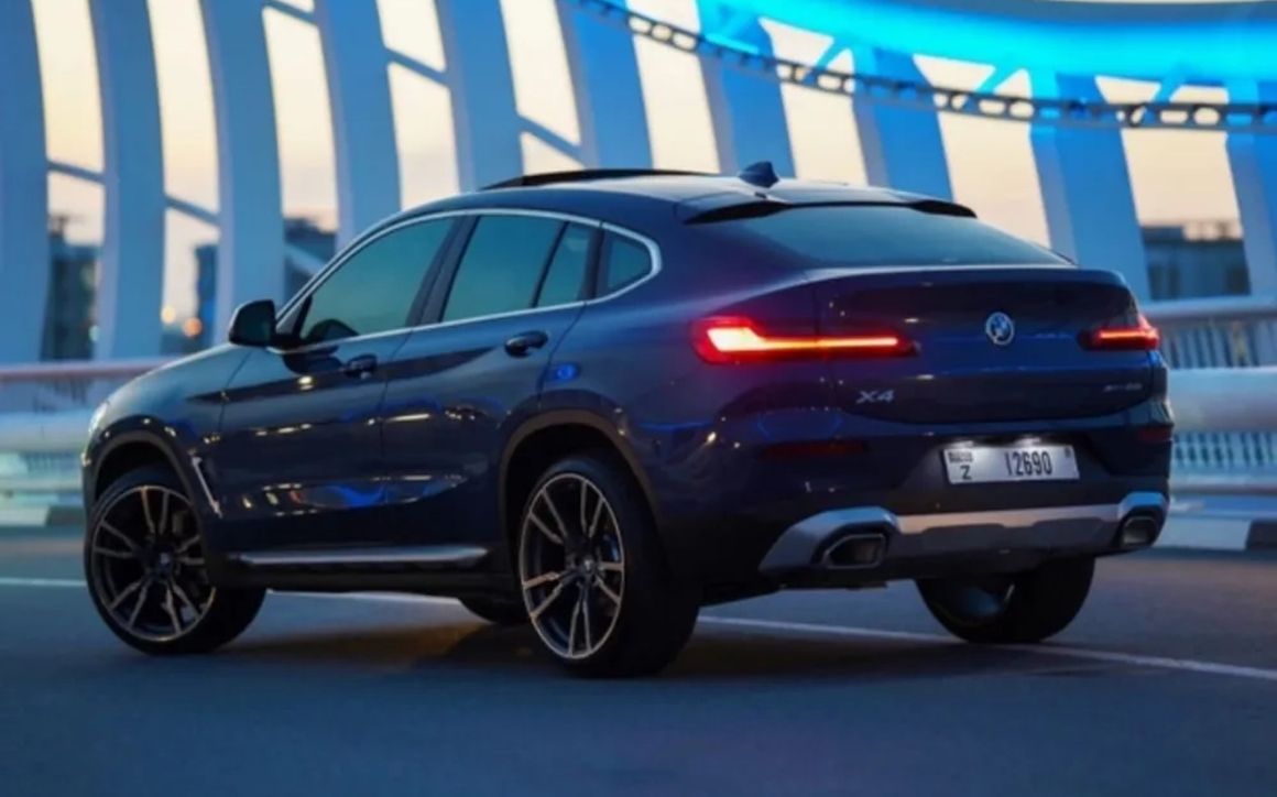 BMW X4 - image 3