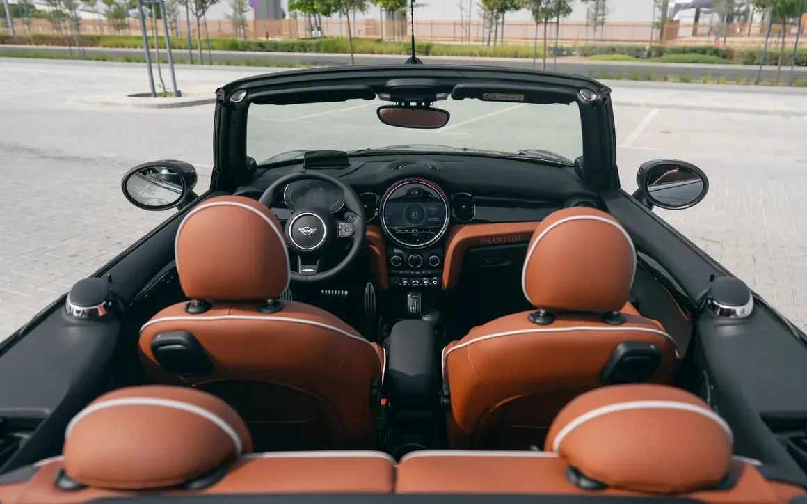 Mini Cooper S Convertible - image 6