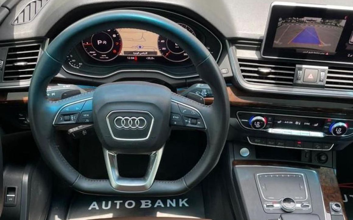 Audi Q5 - image 5