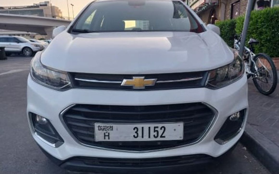 CHEVROLET TRAX - image 2