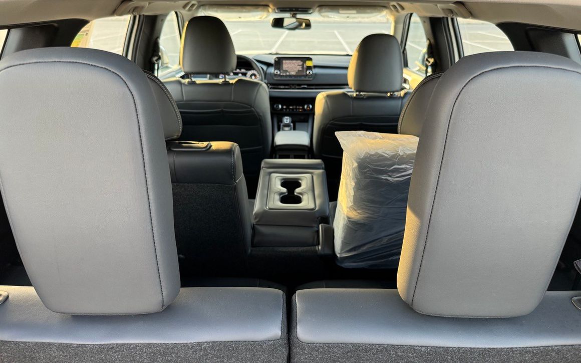 MITSUBISHI OUTLANDER - image 11