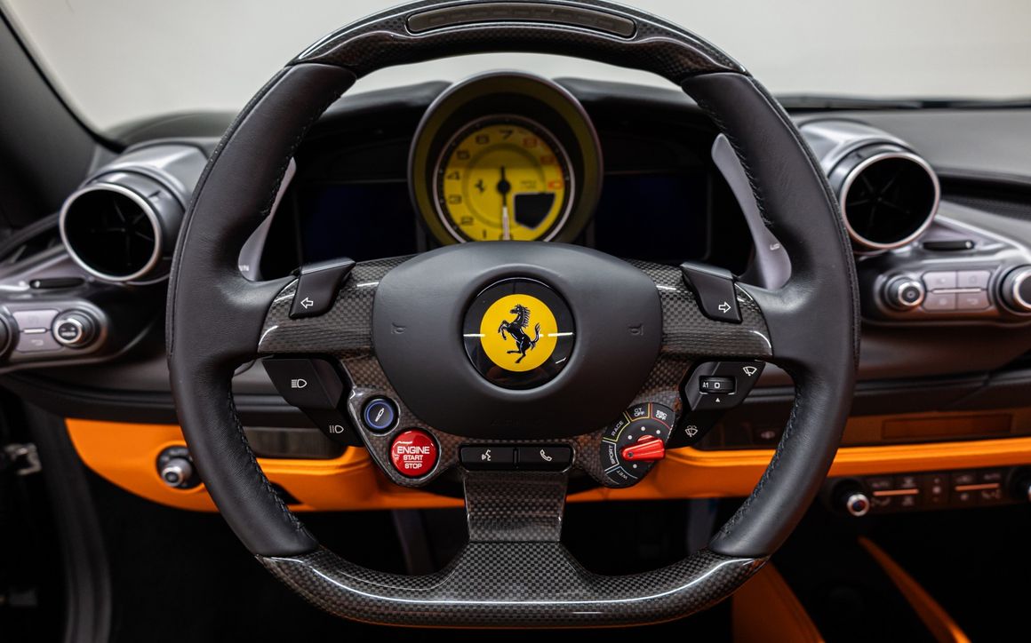 Ferrari F8 Spider - image 9