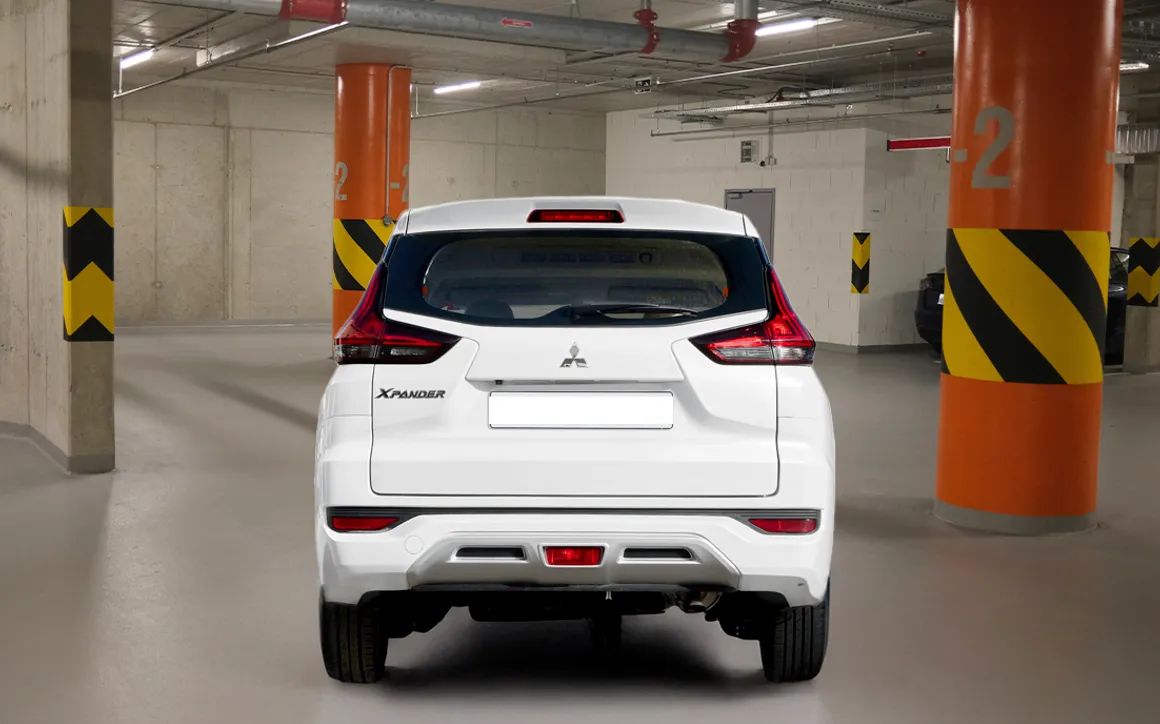 Mitsubishi Xpander 1.5L High Line 7 STR - image 4