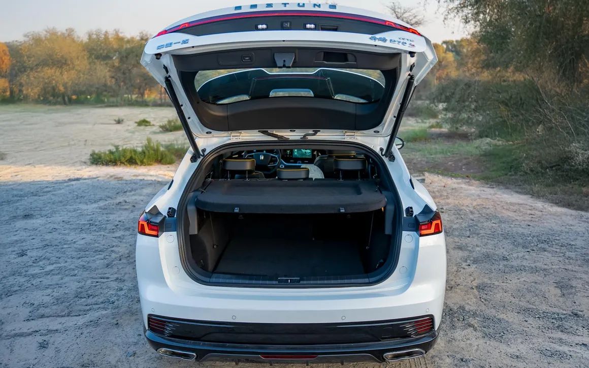 BESTUNE B70S 2.0T - image 8