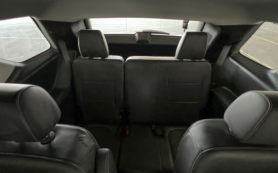 Chevrolet Traverse - image 13