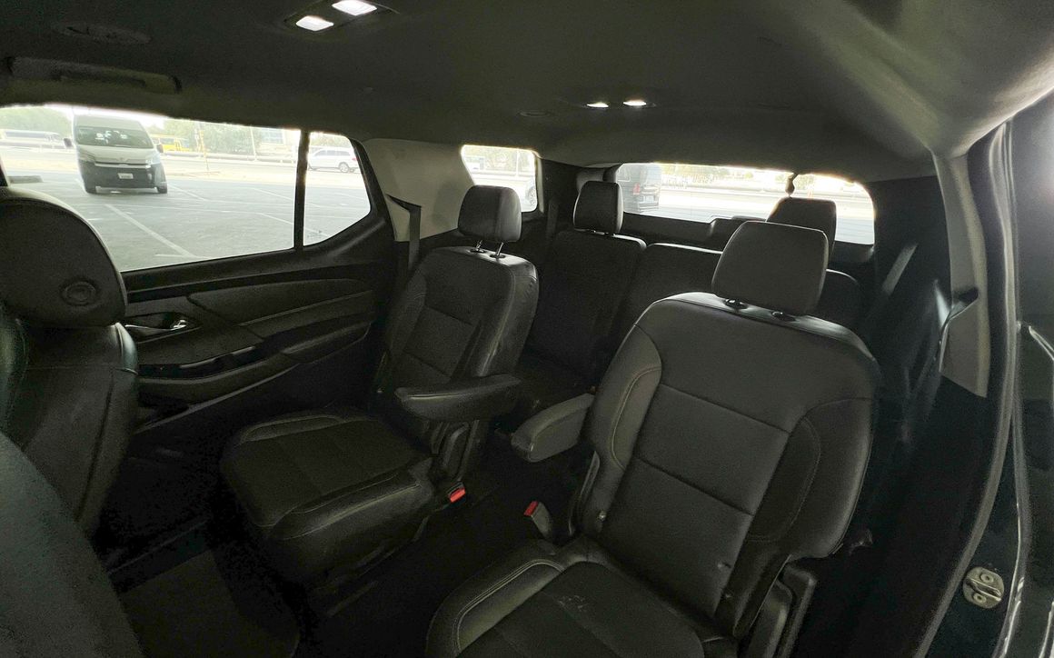 Chevrolet Traverse - image 12