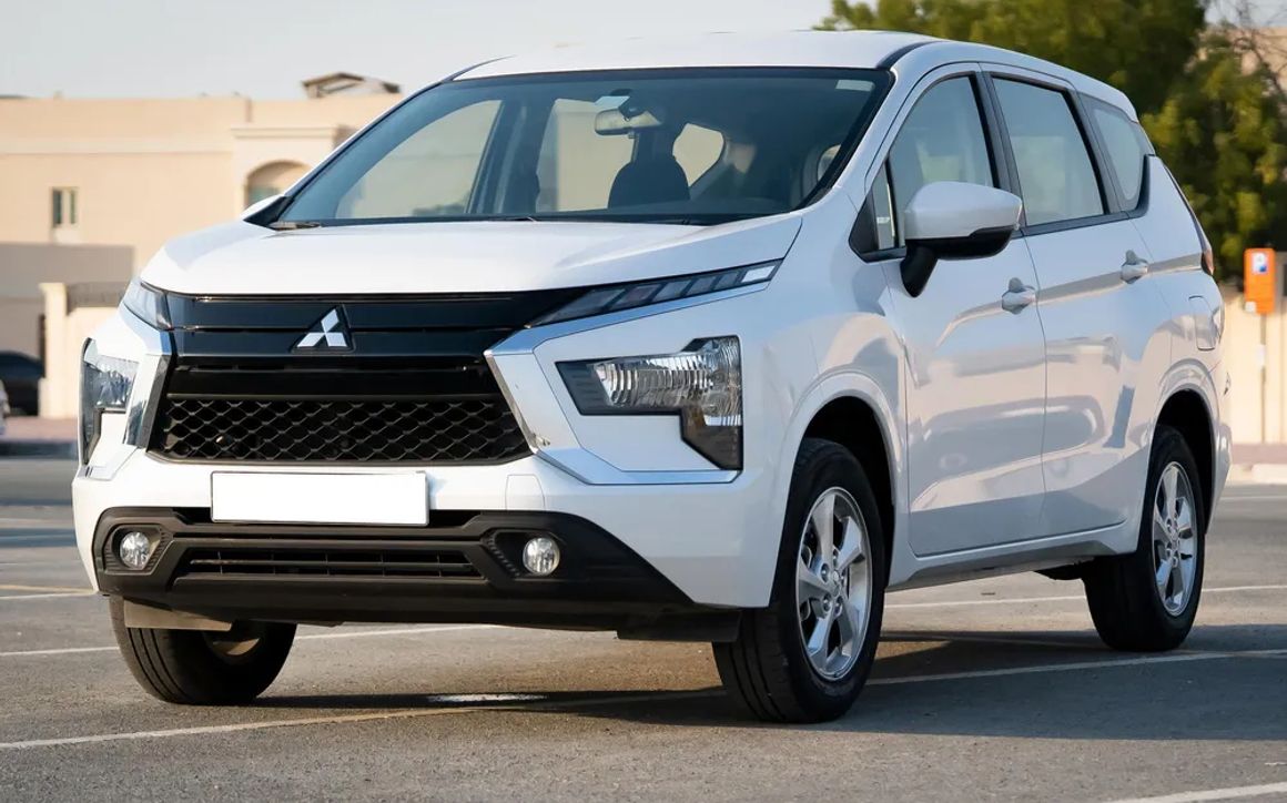 MITSUBISHI XPANDER - image 1