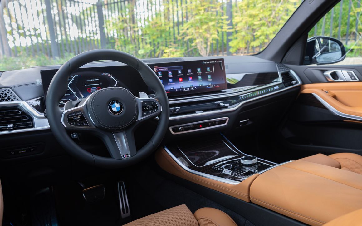 BMW X5 - image 11
