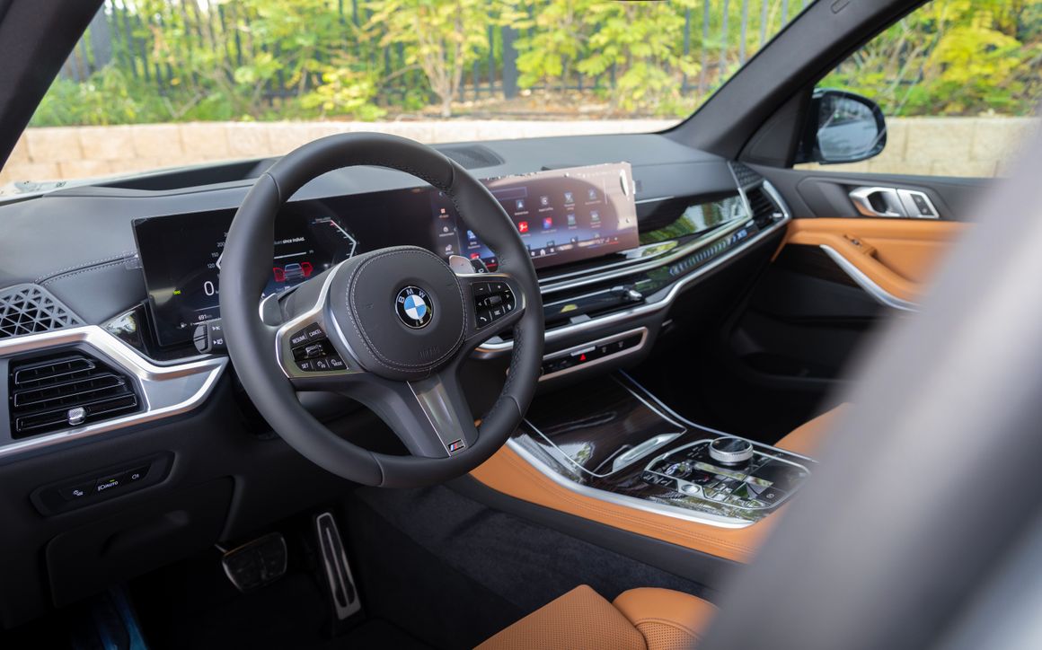 BMW X5 - image 12