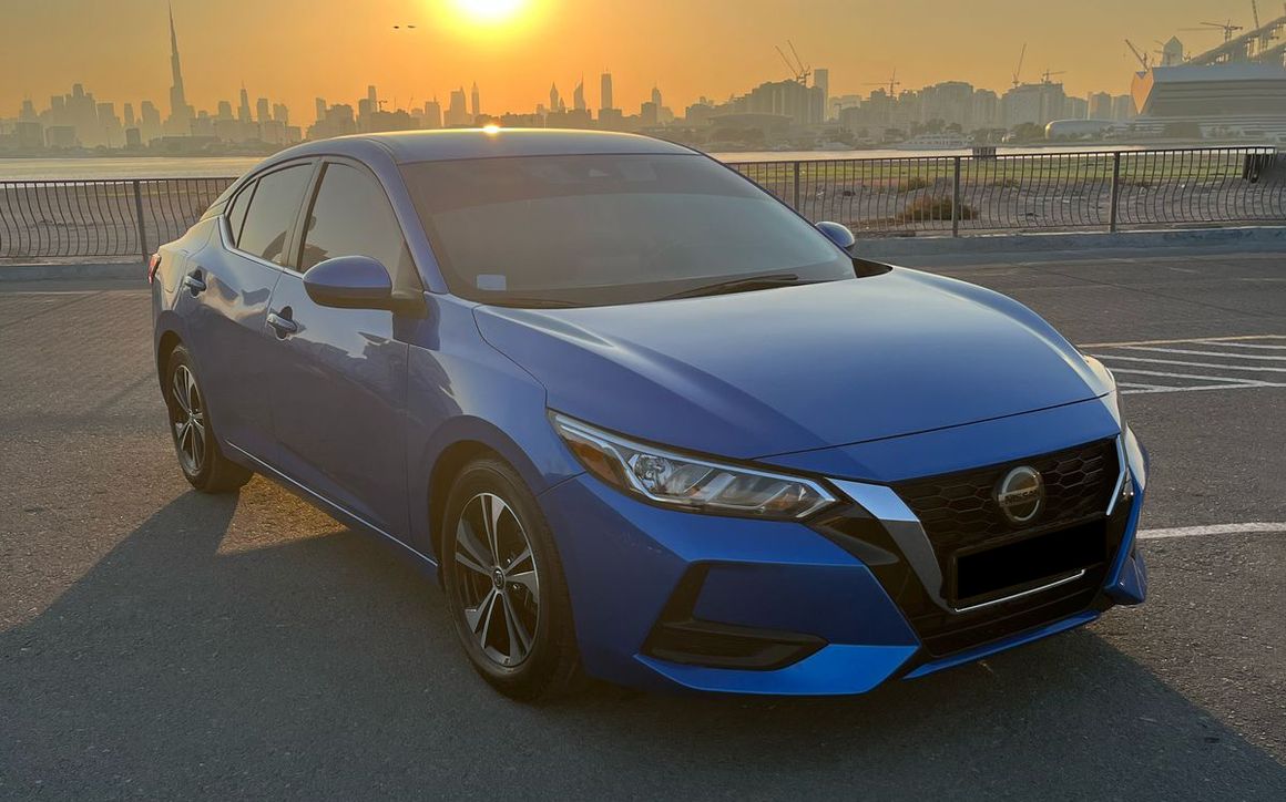 Nissan Sentra - image 4