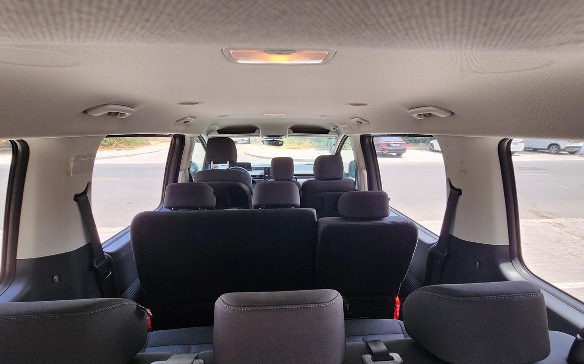 Hyundai Staria - image 6