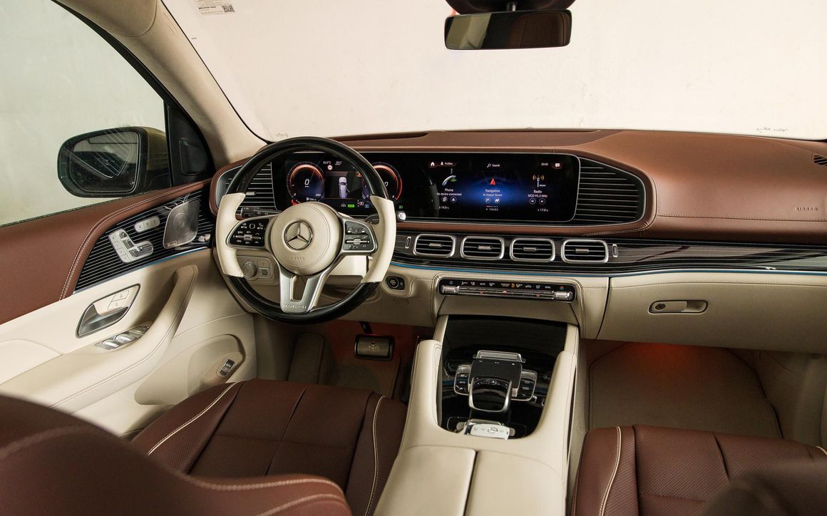 Mercedes GLS600 maybach - image 12