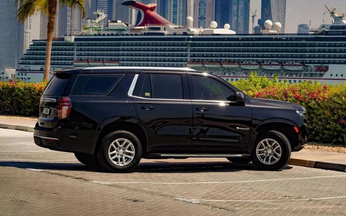 Chevrolet Tahoe - image 2