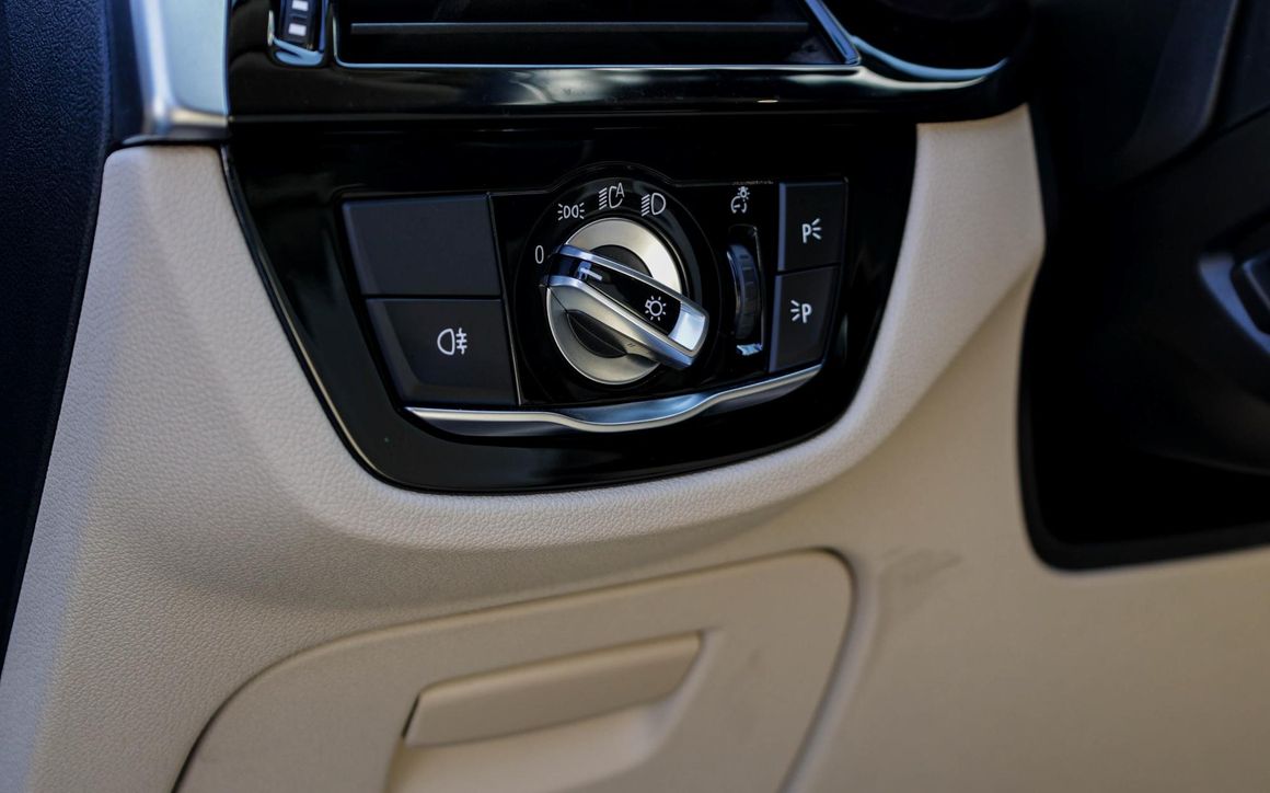 BMW 520 Gray - image 13