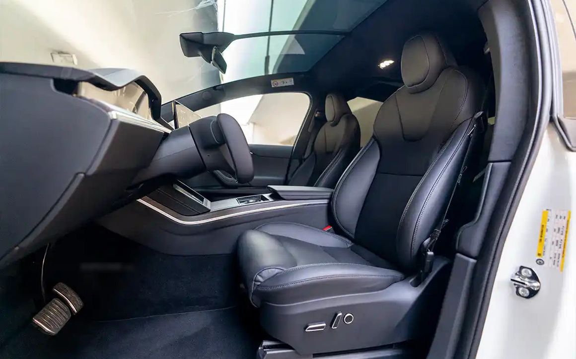 Tesla Model X - image 8
