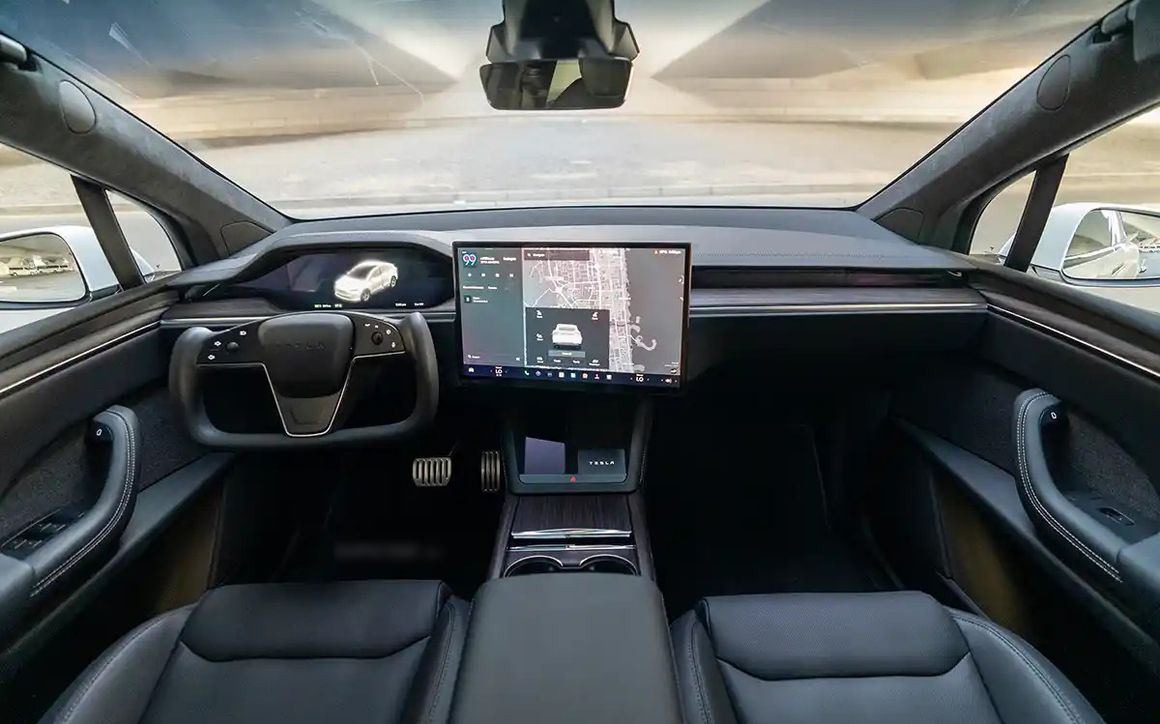Tesla Model X - image 7