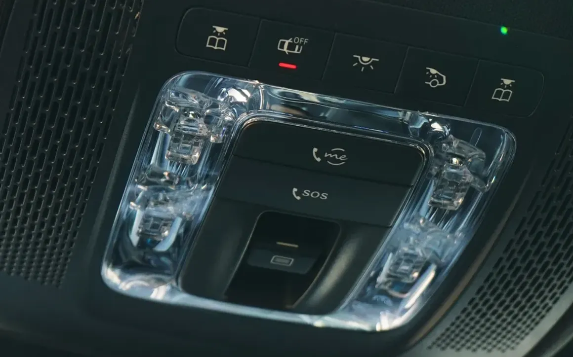 MERCEDES CLA 200 - image 15