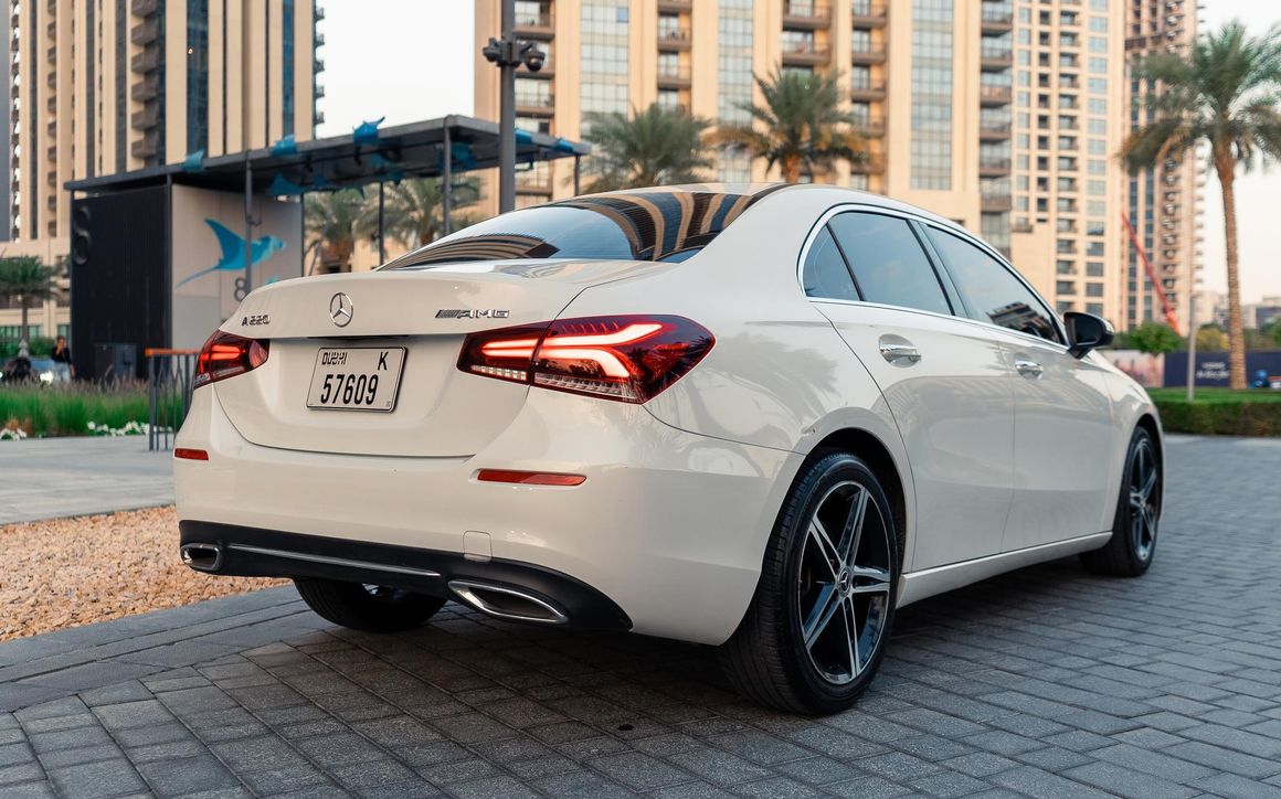 MERCEDES A220 - image 5