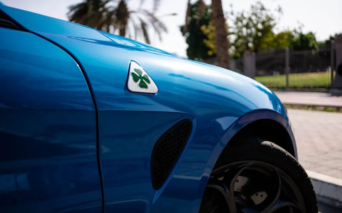 ALFA ROMEO GIULIA QUADRIFOGLIO - image 4