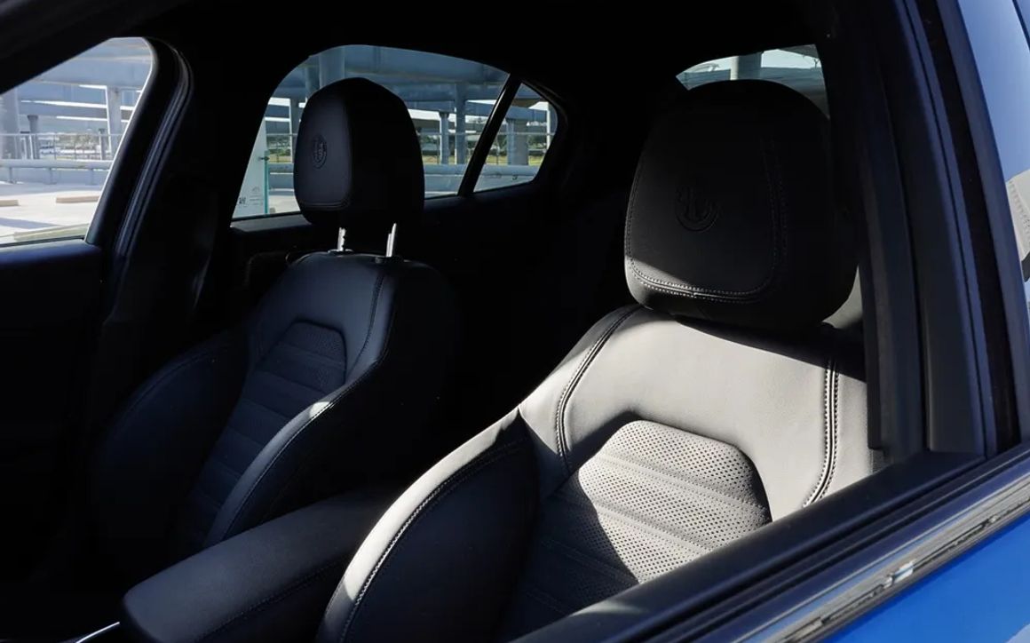 ALFA ROMEO GIULIA QUADRIFOGLIO - image 7