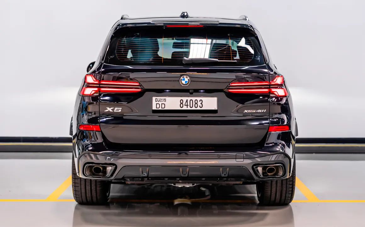 BMW X5 - image 5