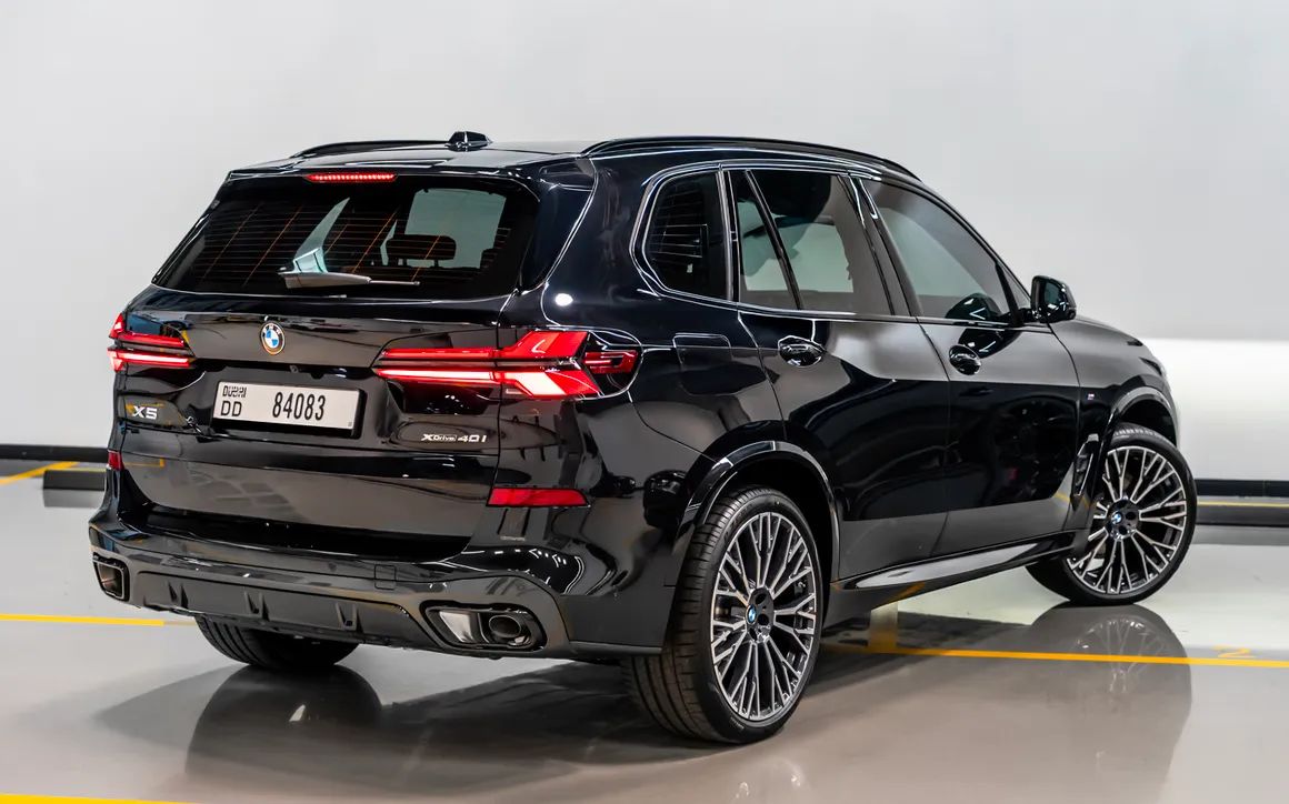BMW X5 - image 4