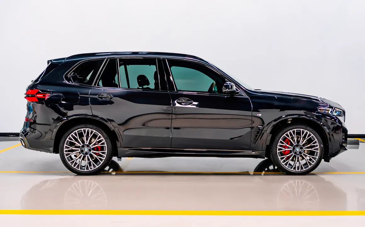 BMW X5 - image 3