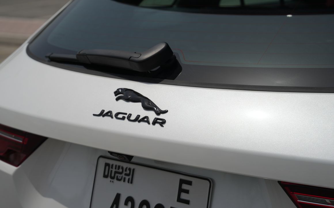 JAGUAR F-PACE - image 6