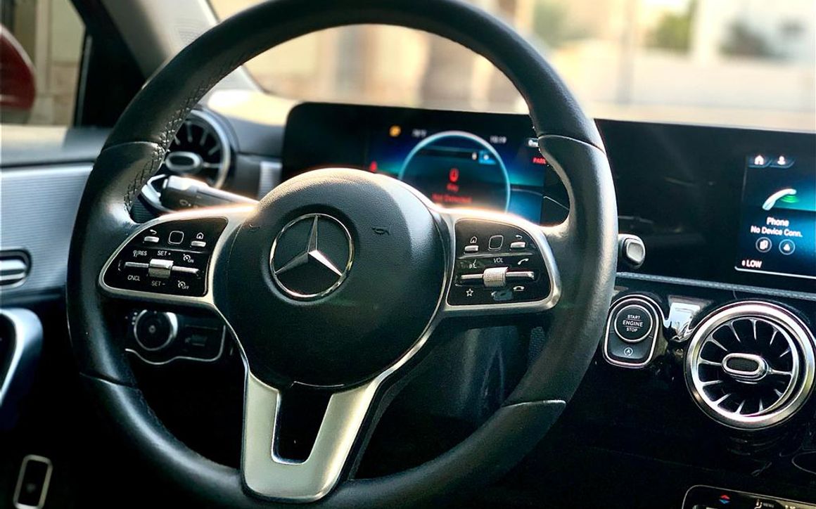 MERCEDES A220 2021 - image 9