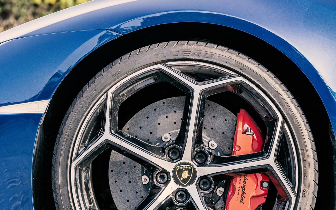 LAMBORGHINI HURACAN EVO SPYDER - image 7