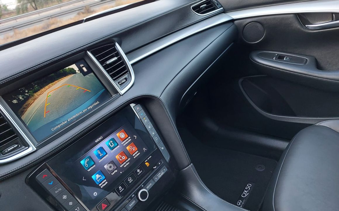 Infiniti QX50 - image 18