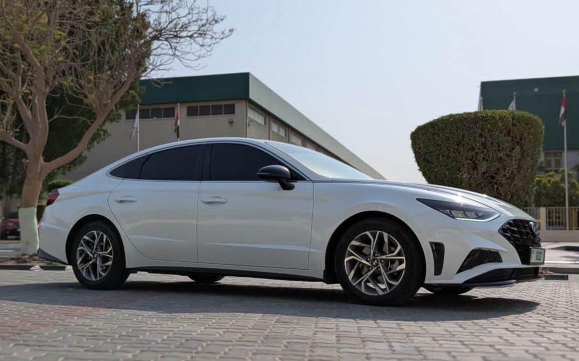HYUNDAI SONATA LIMITED - image 2