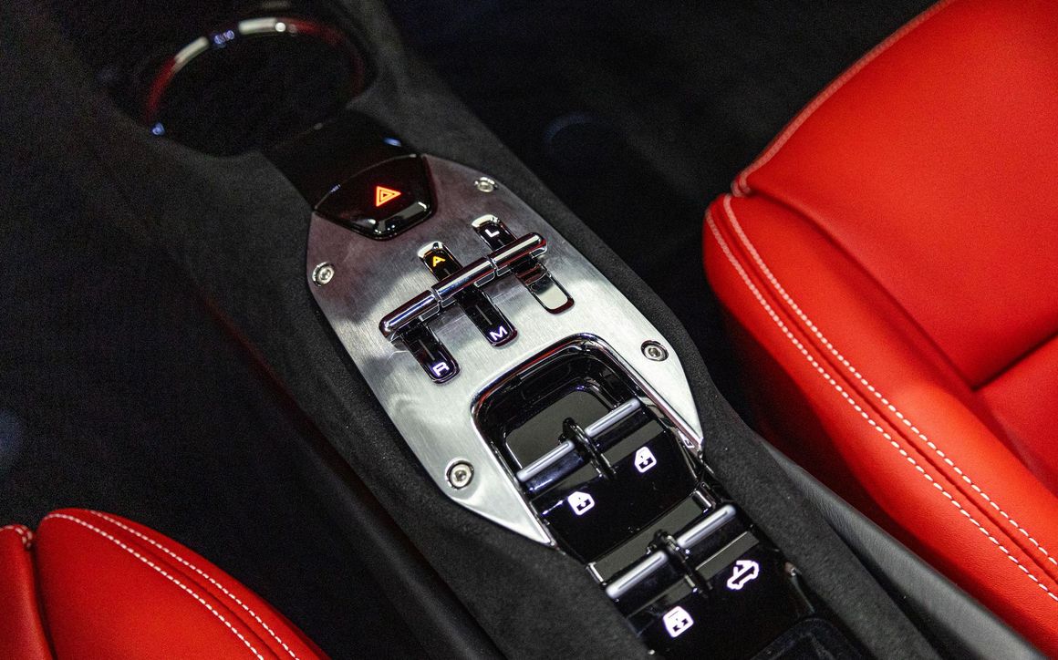 Ferrari 296 GTS - image 25