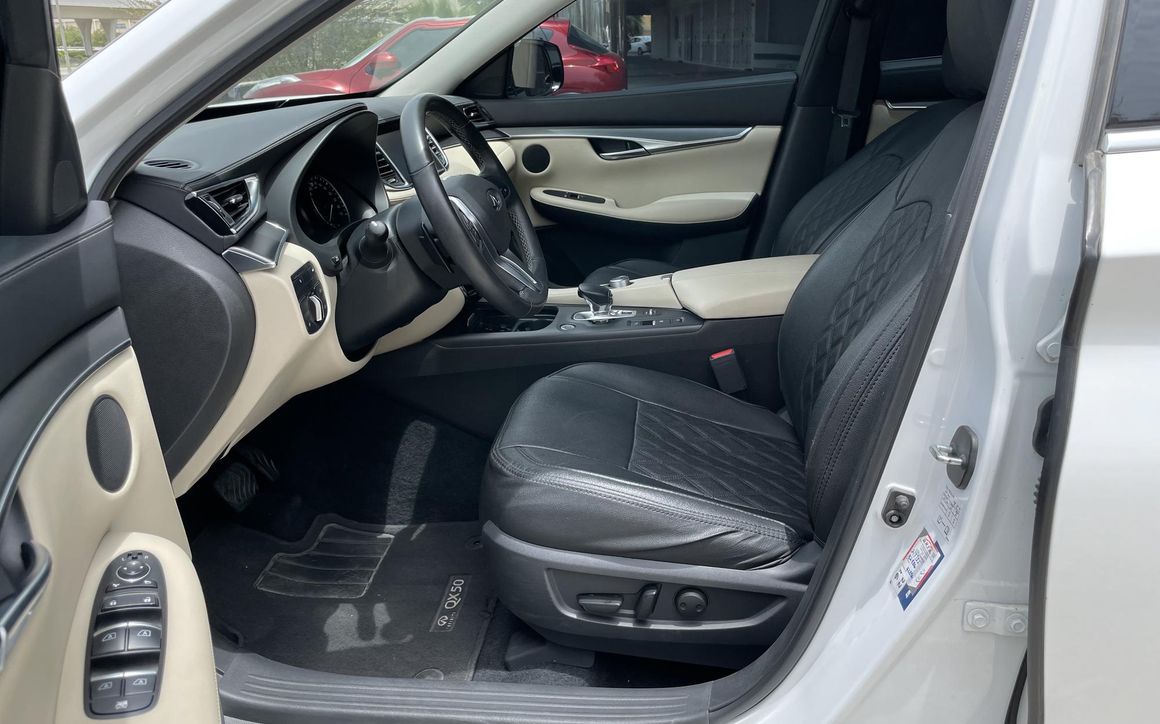 INFINITY QX50 - image 8