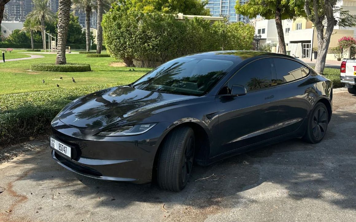 Tesla Model 3 LR - image 1