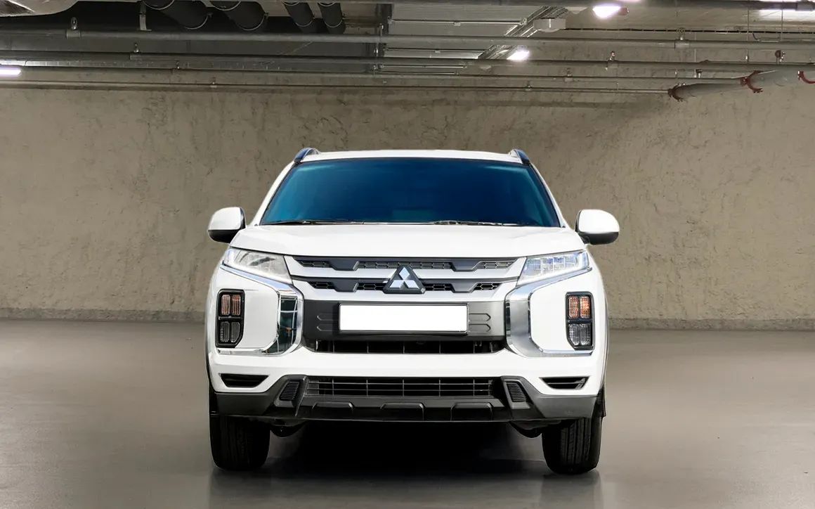 Mitsubishi ASX Low Line L 2.0L - image 3