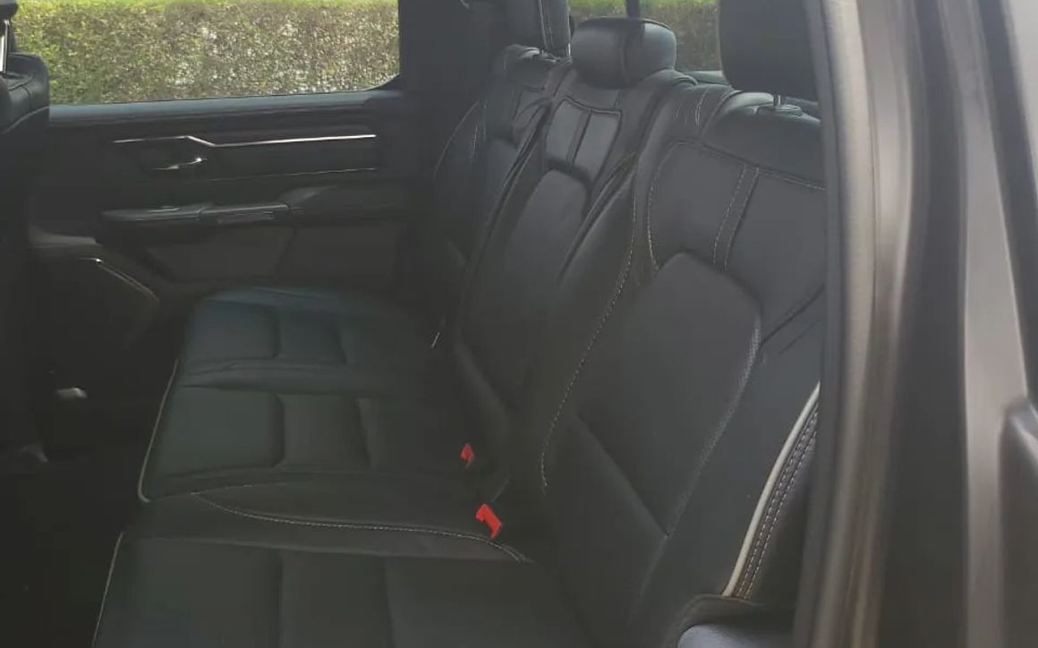 Dodge Ram-Truck - image 8