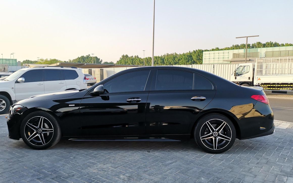 MERCEDES C300 - image 2