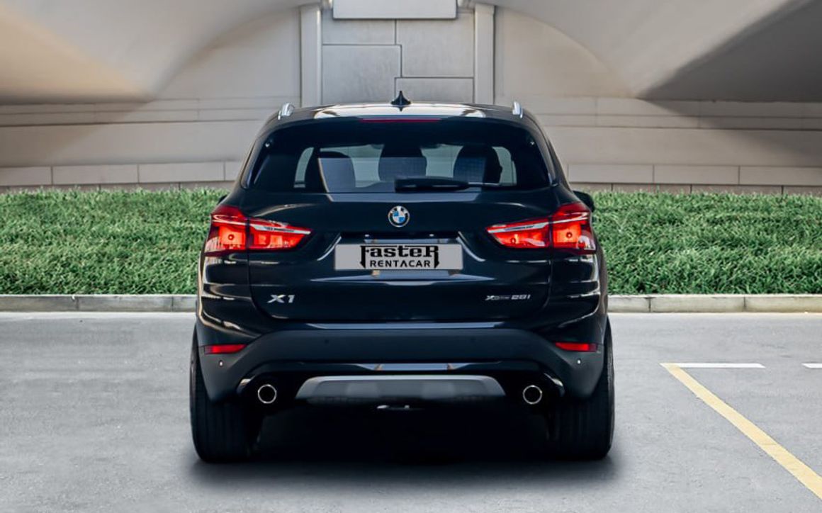 BMW X1 - image 5