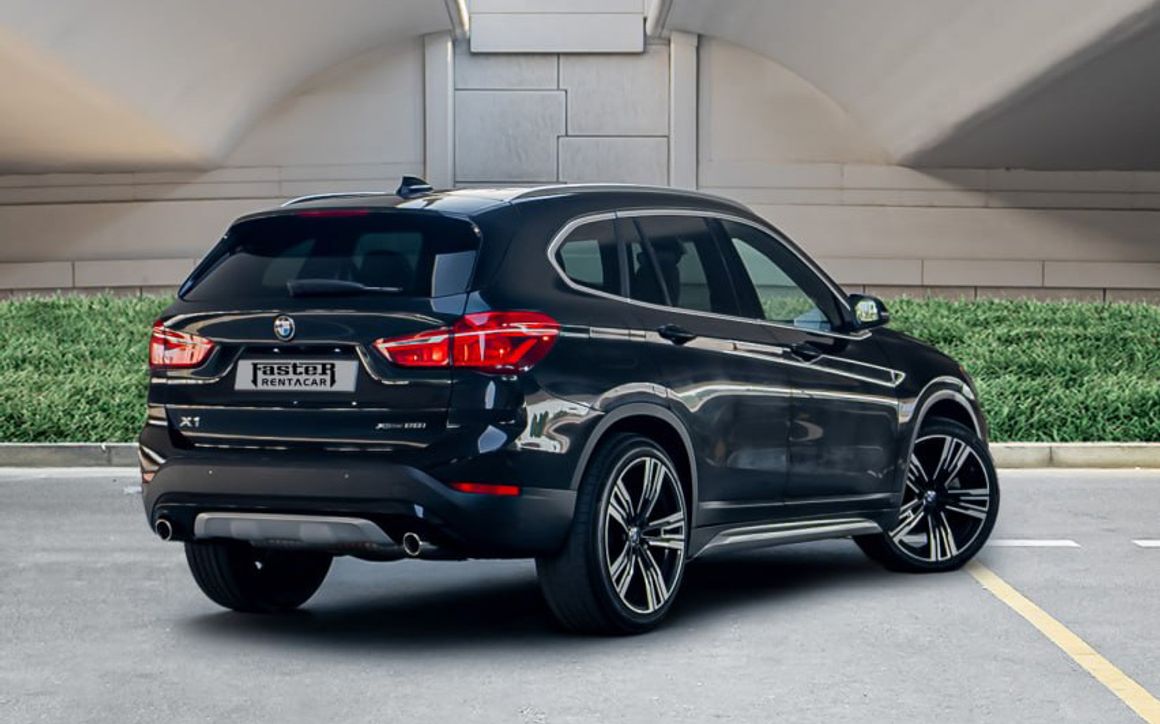 BMW X1 - image 4