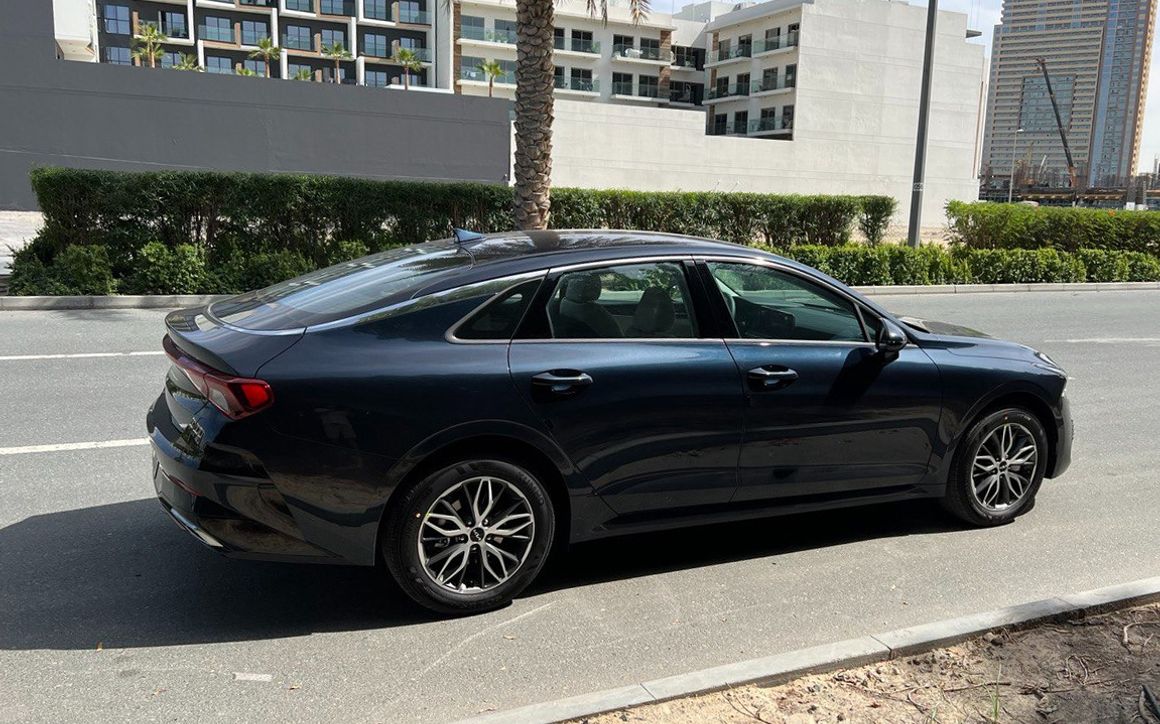 KIA K5 - image 4
