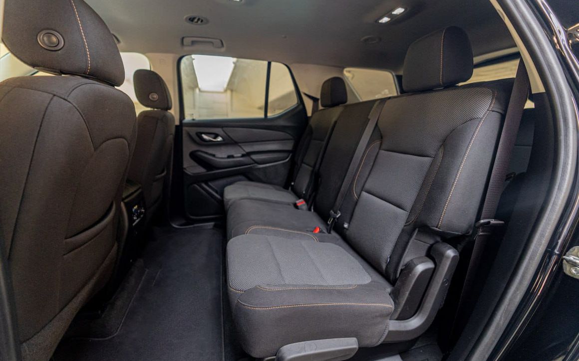 CHEVROLET TRAVERSE 2021 - image 8