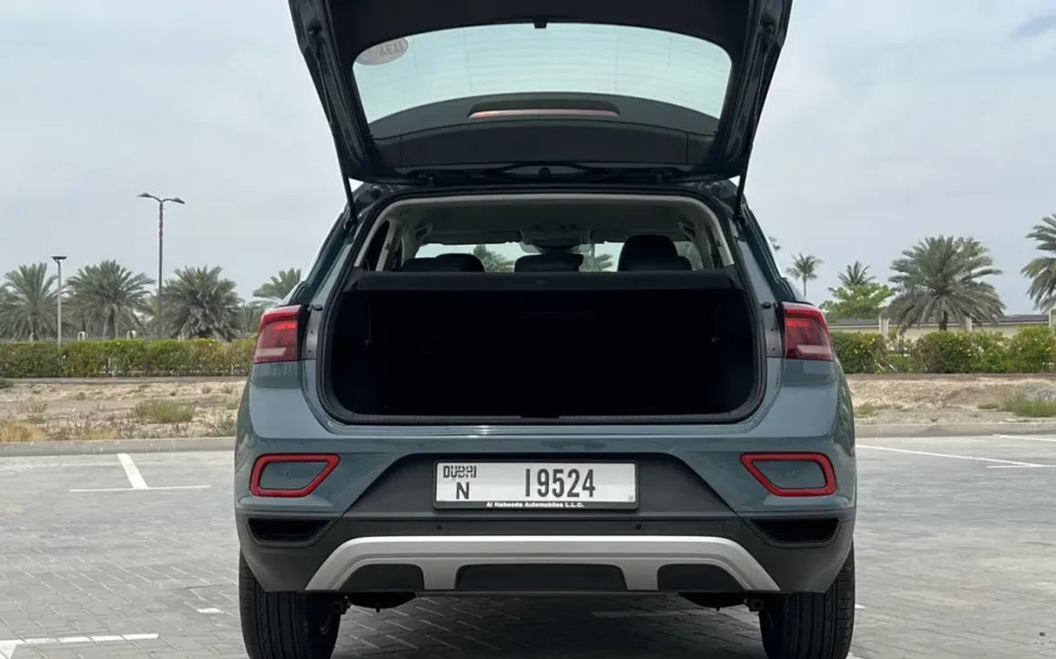 VOLKSWAGON T-ROC 2021 - image 8