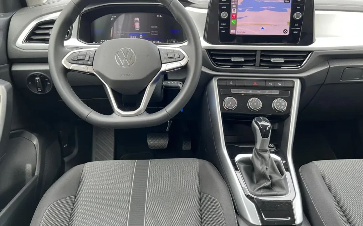 VOLKSWAGON T-ROC 2021 - image 11
