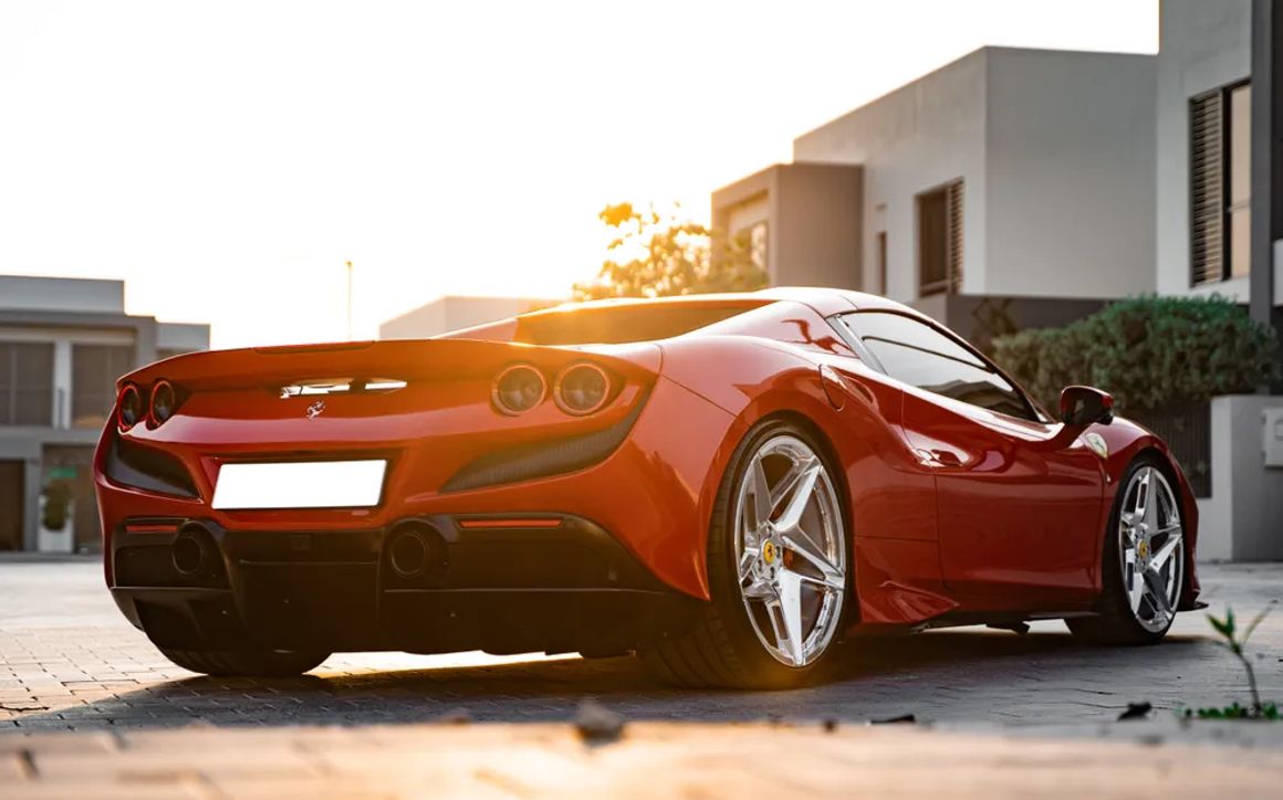 FERRARI F8 SPIDER - image 4
