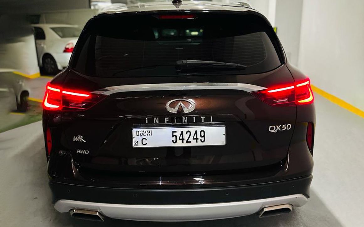 INFINITI QX50 - image 3