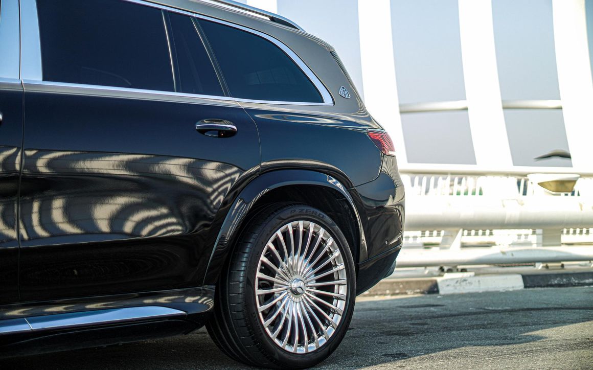 Maybach GLS 600 - image 4