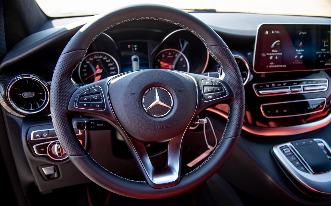 Mercedes V-Class Falcon Edition - image 12